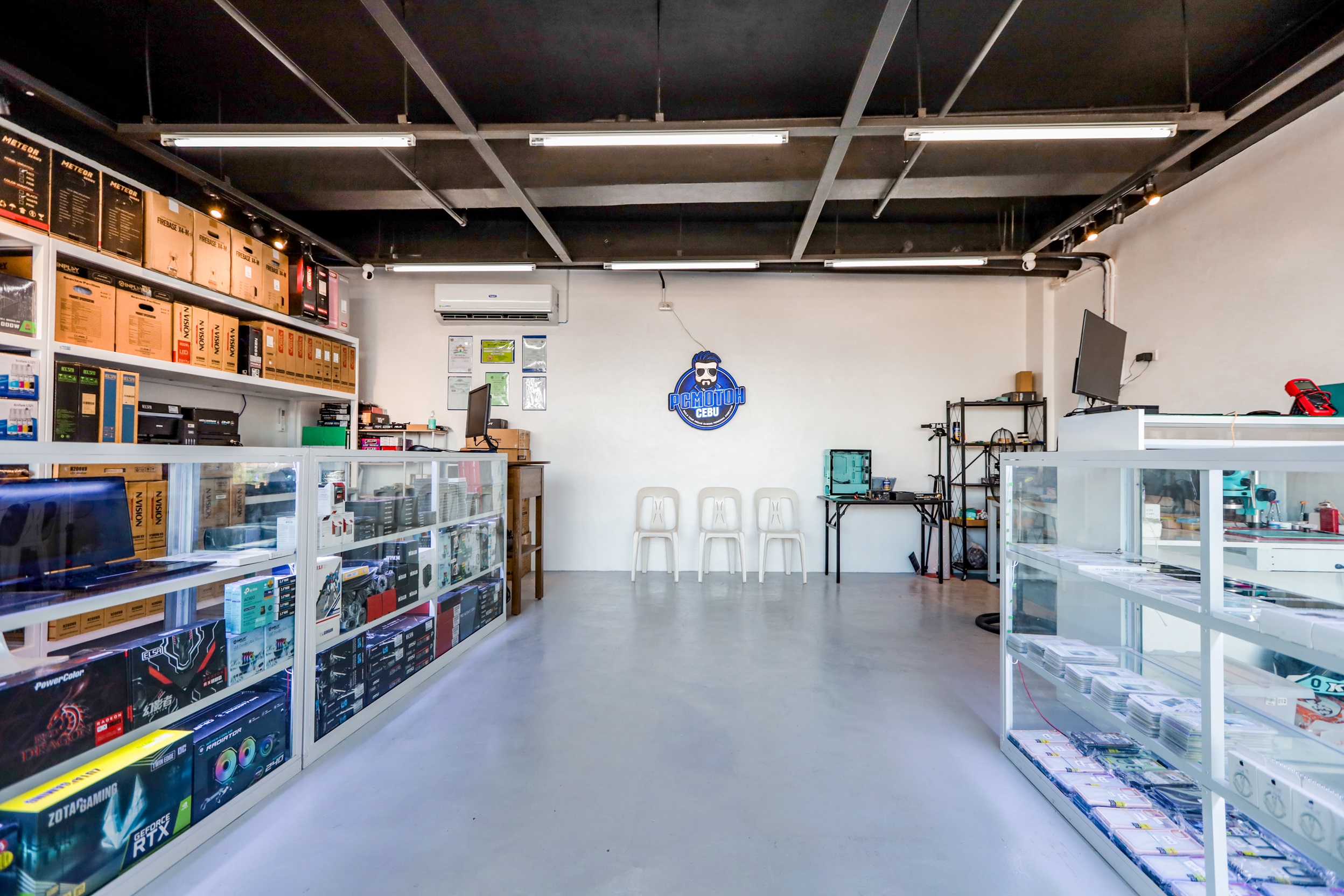 PCmotoh Cebu store